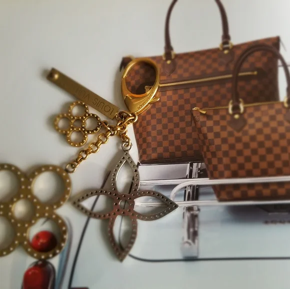 Louis Vuitton Tapage Bag Charm - Picture 12 of 15